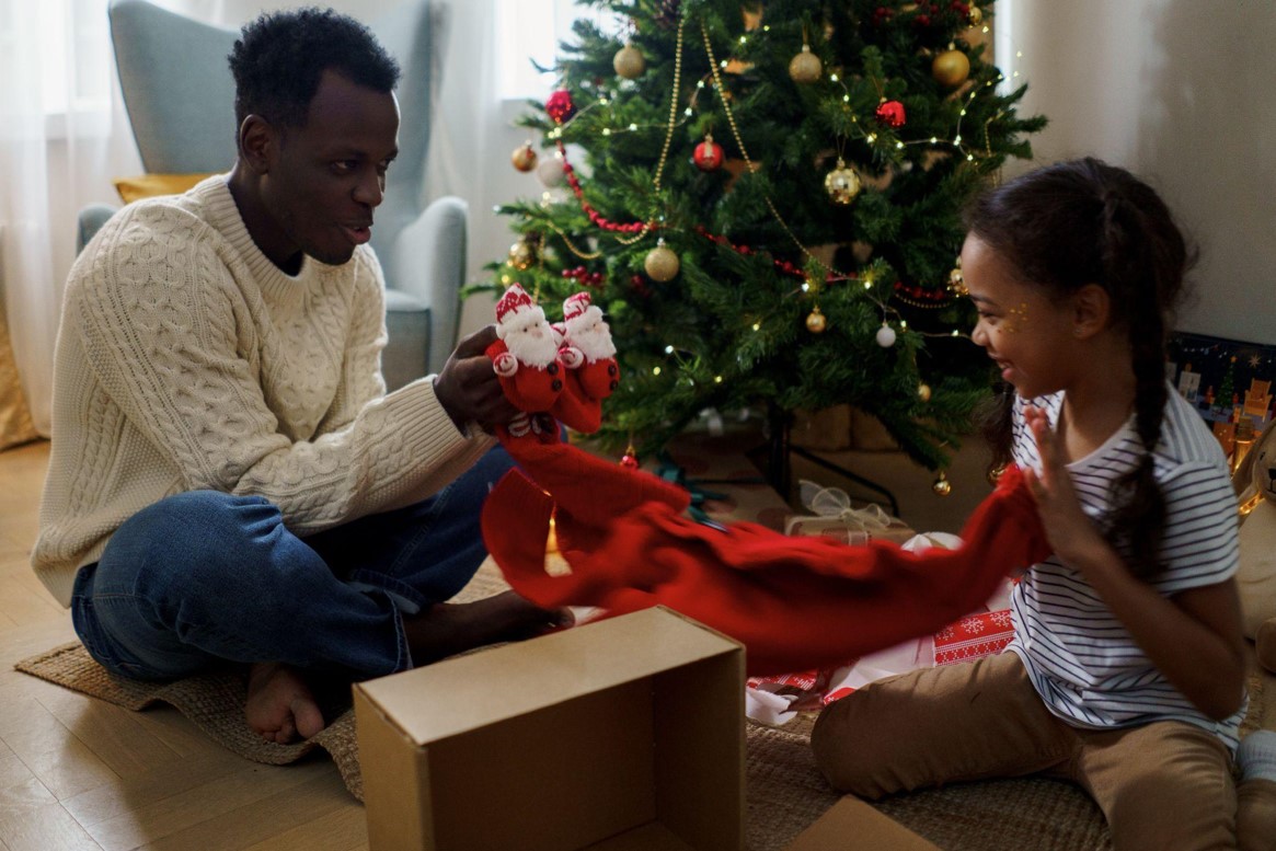 Transform Your Holidays with Stunning Christmas Garlands